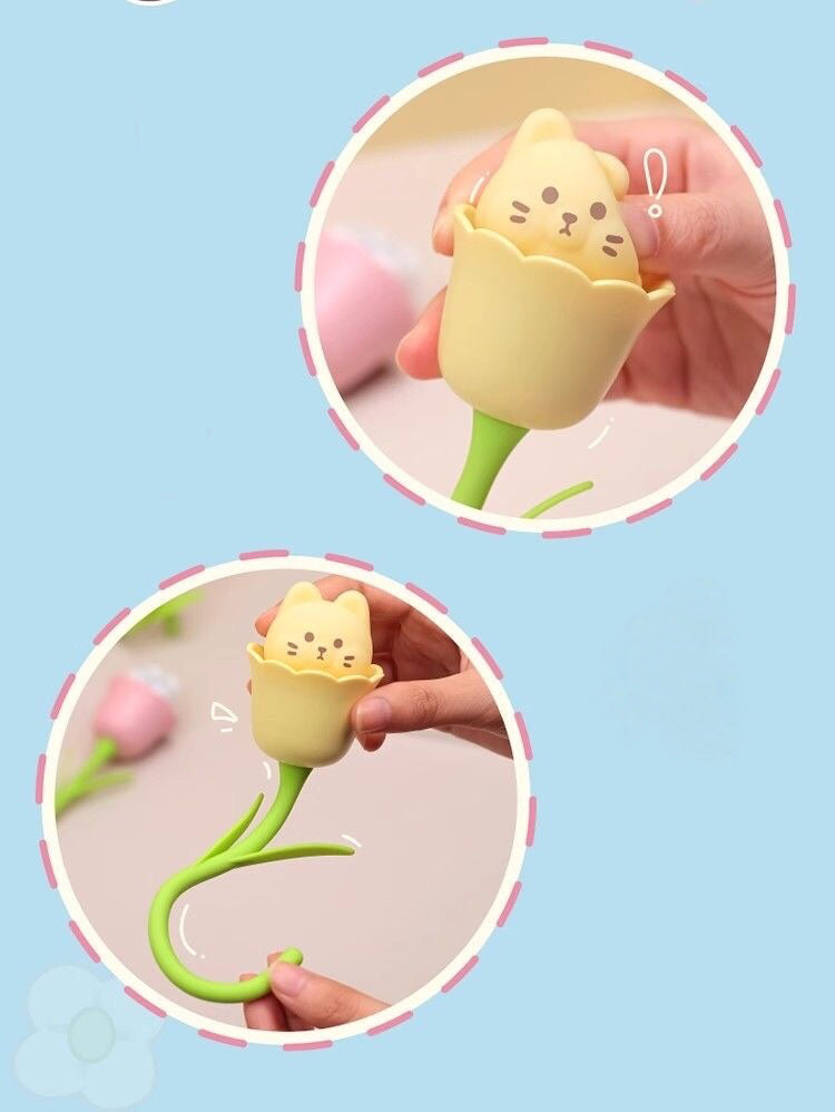 Flower-Shaped Night Light with Bunny & Cat Design