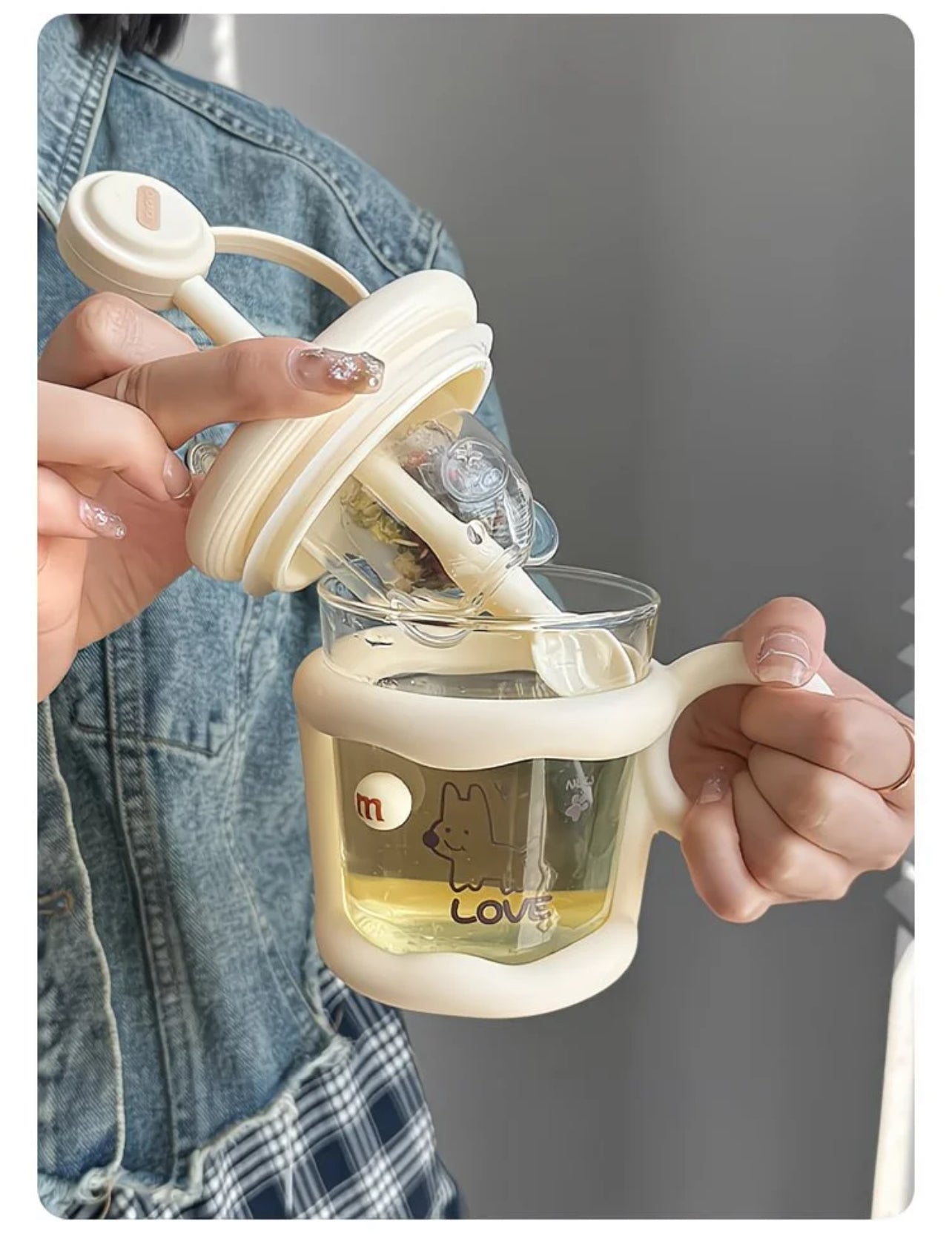 Colorful Multifunctional Glass Cup with Straw