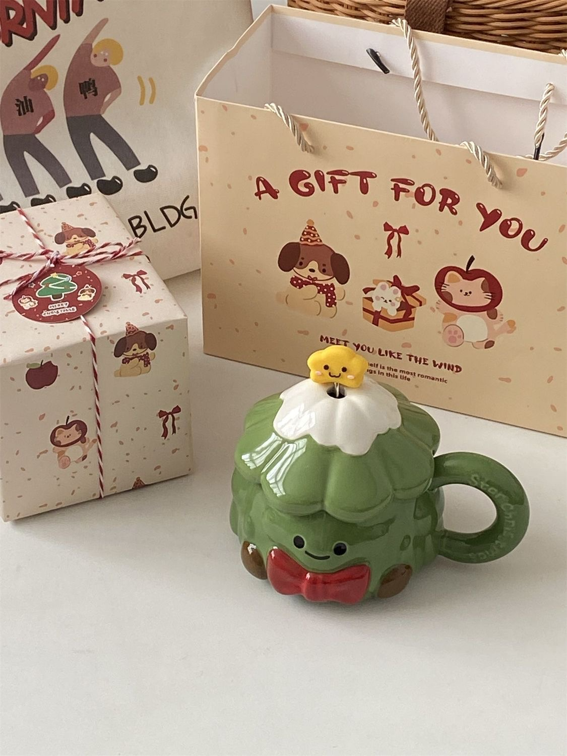 Christmas Tree Ceramic Mug with Star Stirring Stick — 450ml Holiday Coffee Cup