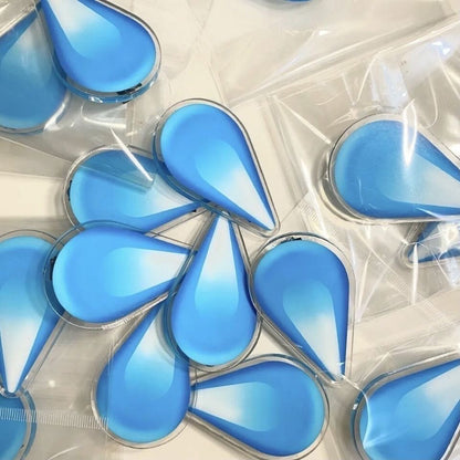 Speechless Expression Acrylic Hair Clip