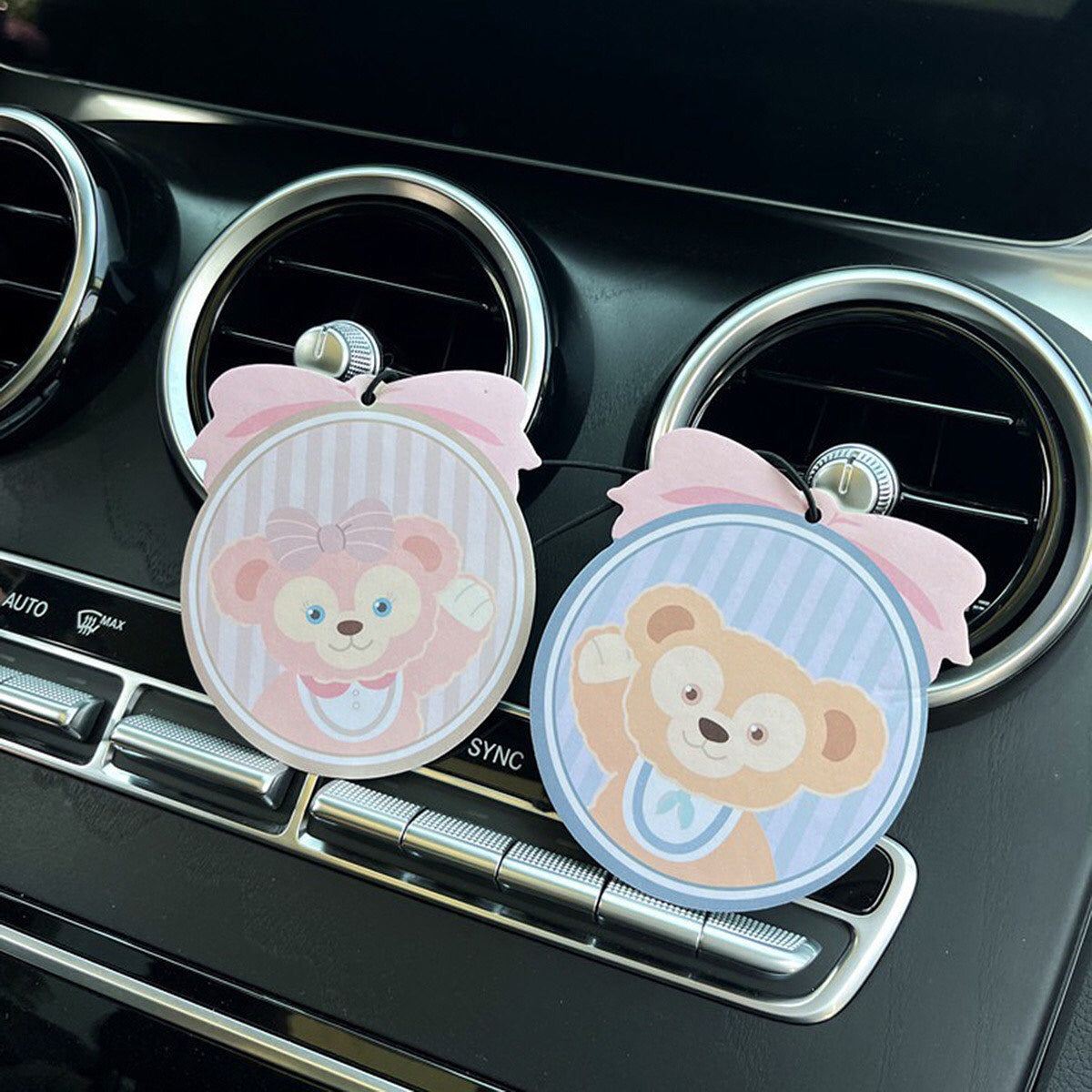 Duffy and Friends Hanging Fragrance Card