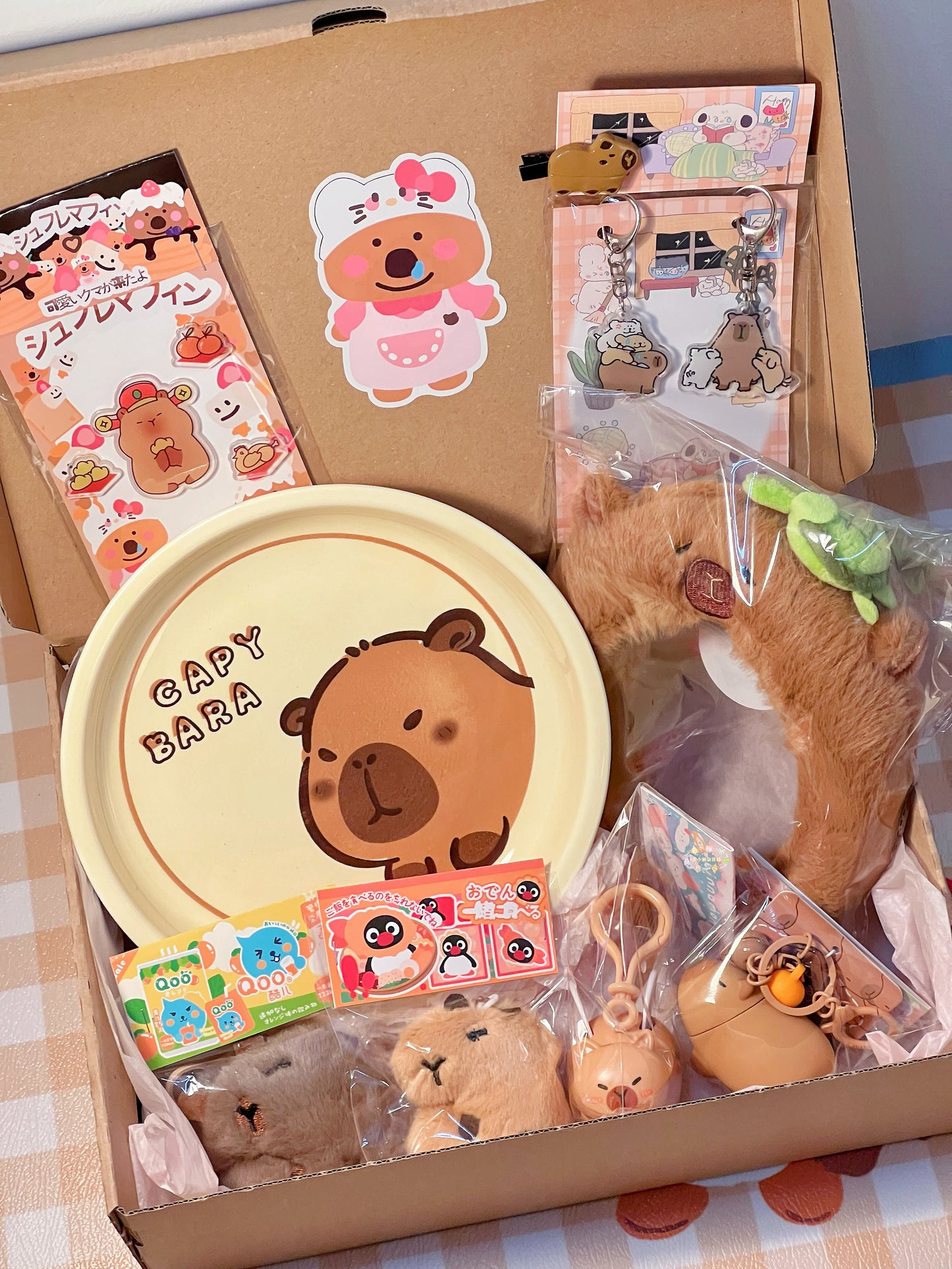 Capybara-Themed Gift Box🎁