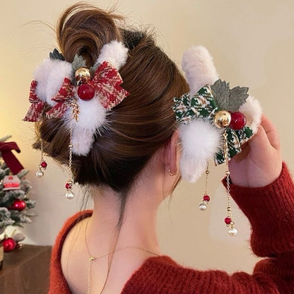 Christmas Bow Tassel Plush Hair Claw Clip — Holiday Hair Accessory 🎄🎀